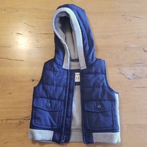 Old Navy hooded vest, 3-6 months